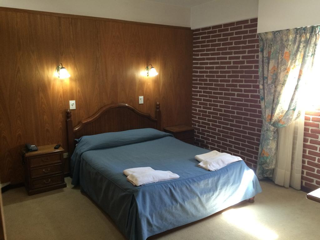 Hotel Americano Buenos Aires Pokoj fotografie